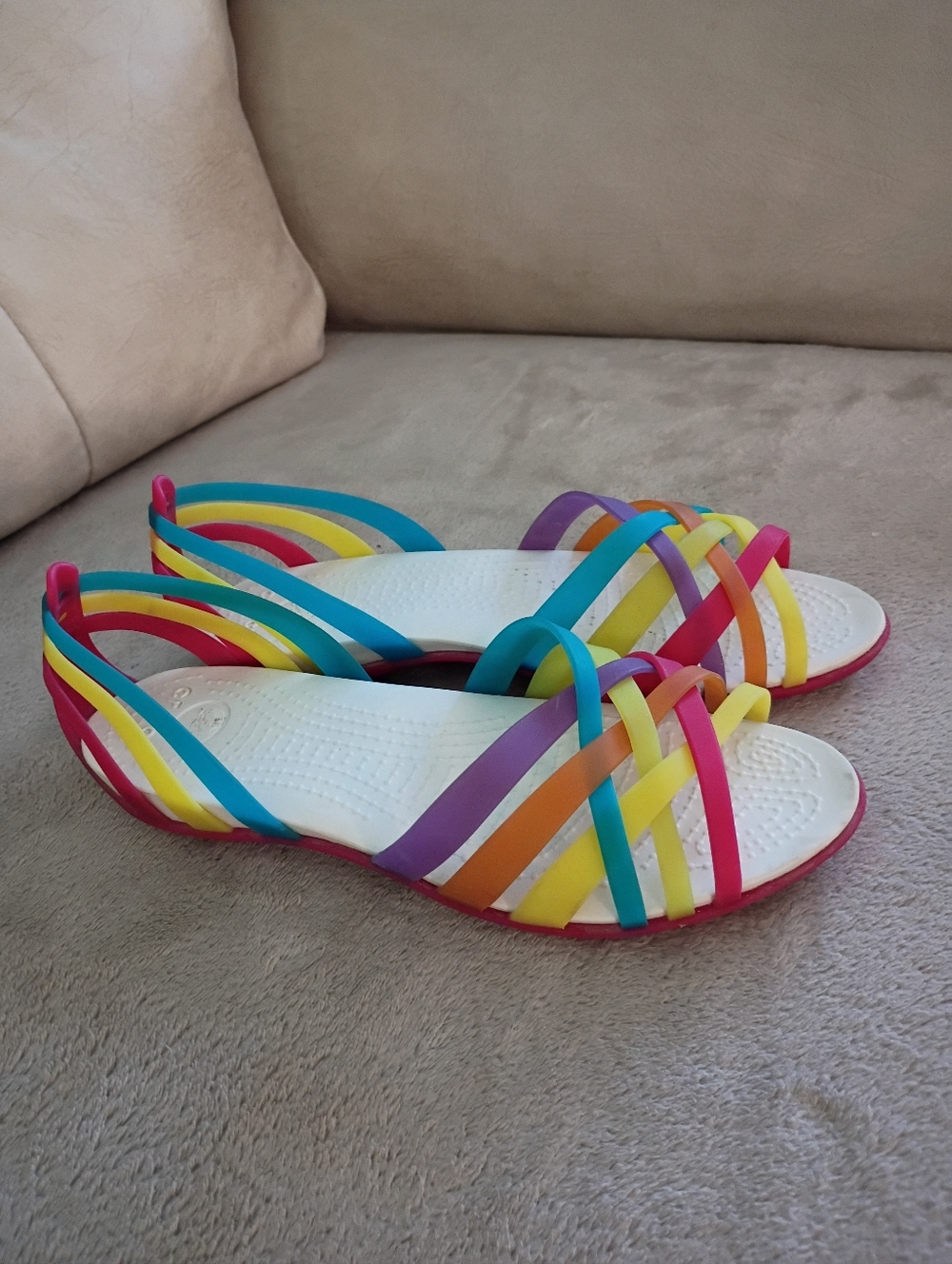 Crocs Multicolor Woven Strappy Flat Sandals - Women's - Picture 3 of 6